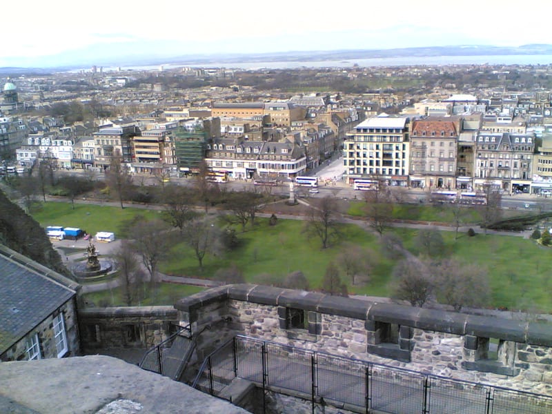 Edinburgh — Where to Stay in Edinburgh
